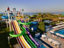 MIRACLE RESORT Pools & Beach